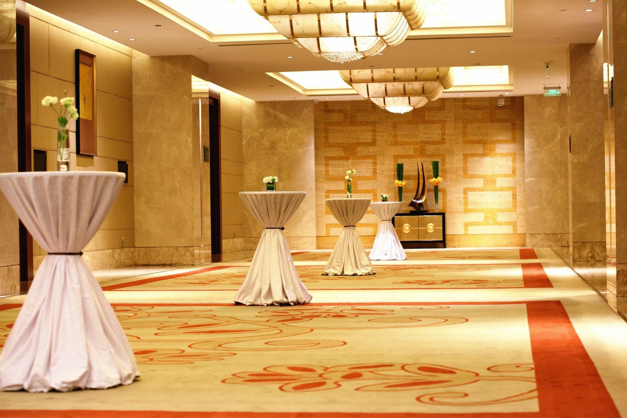 Sofitel Ningbo Hotel Buitenkant foto